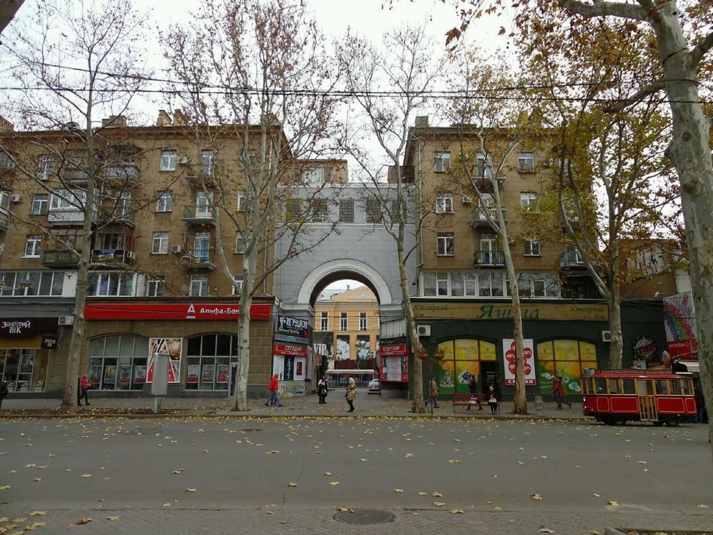 Apartments In The City Center On Sobornaya Street Миколаїв Екстер'єр фото